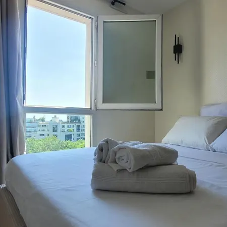 Charming Near La Defense Appartamento *